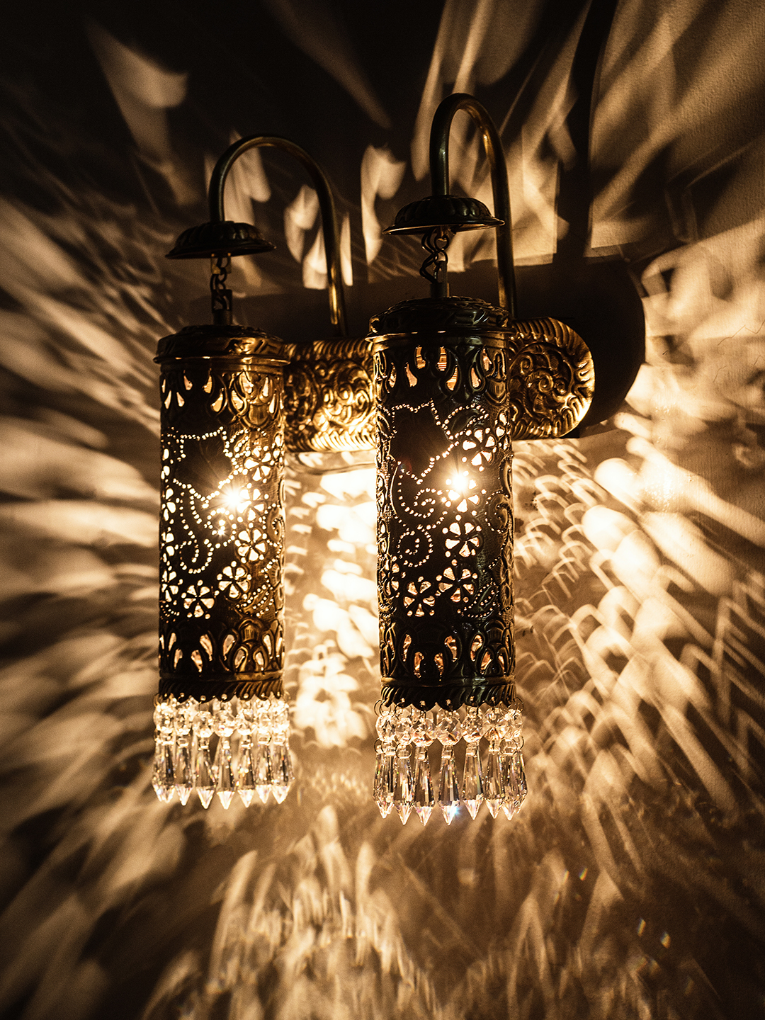 Cylinder Double Brass Wall Hand Carved Lamp - Image 4