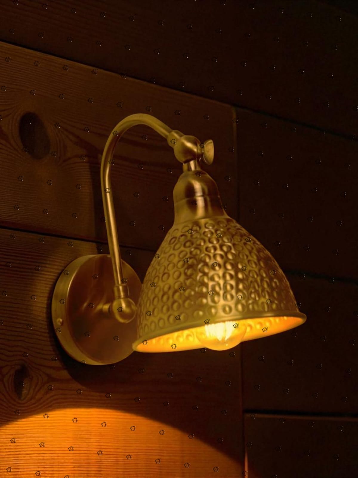 Vintage Hammered Decorative Spot Light - Image 3